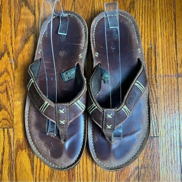 Teva Brown Leather Sandals, size 9 - Picture 1 of 4